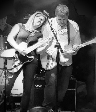 The DOMANS! Backstage Bar