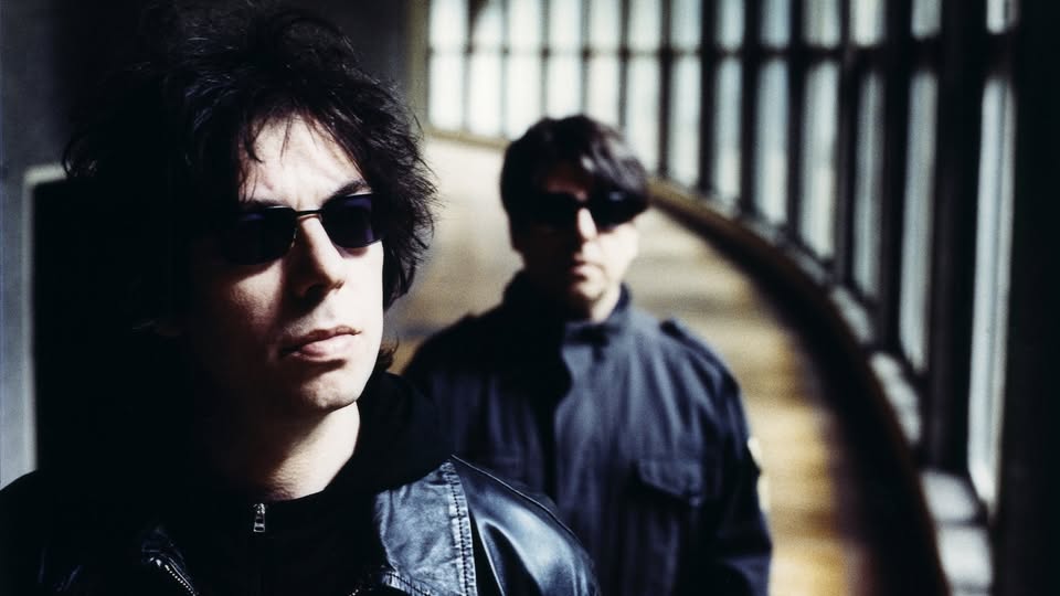 ECHO & THE BUNNYMEN: More Song To Learn & Sing
