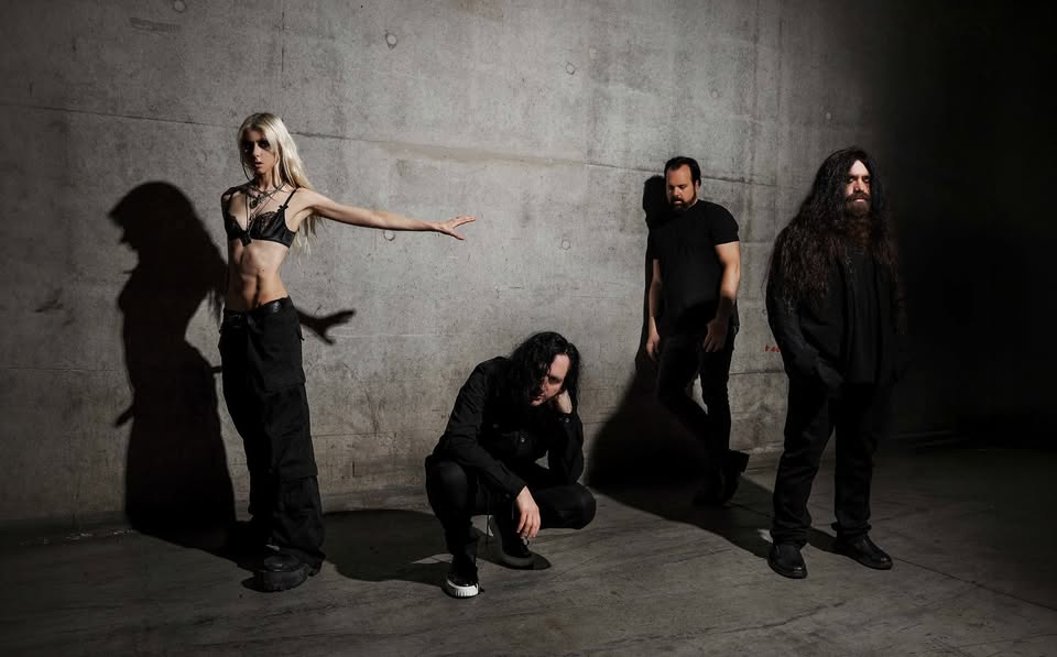 The Pretty Reckless- Dear God Tour